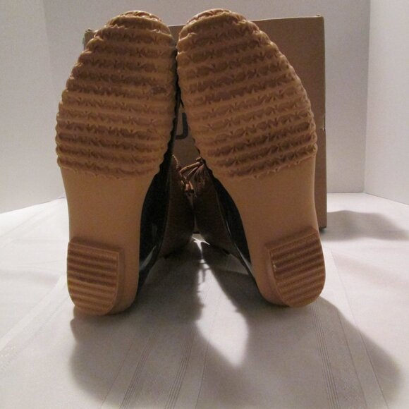 JBU MAPLEWOOD WATERPROOF BOOT NAVY/TAN 9M - Picture 8 of 12